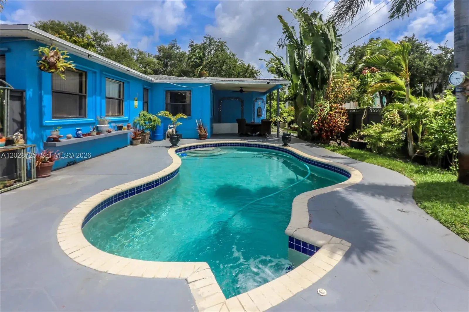 706 S 19th Ave, Hollywood FL 33020