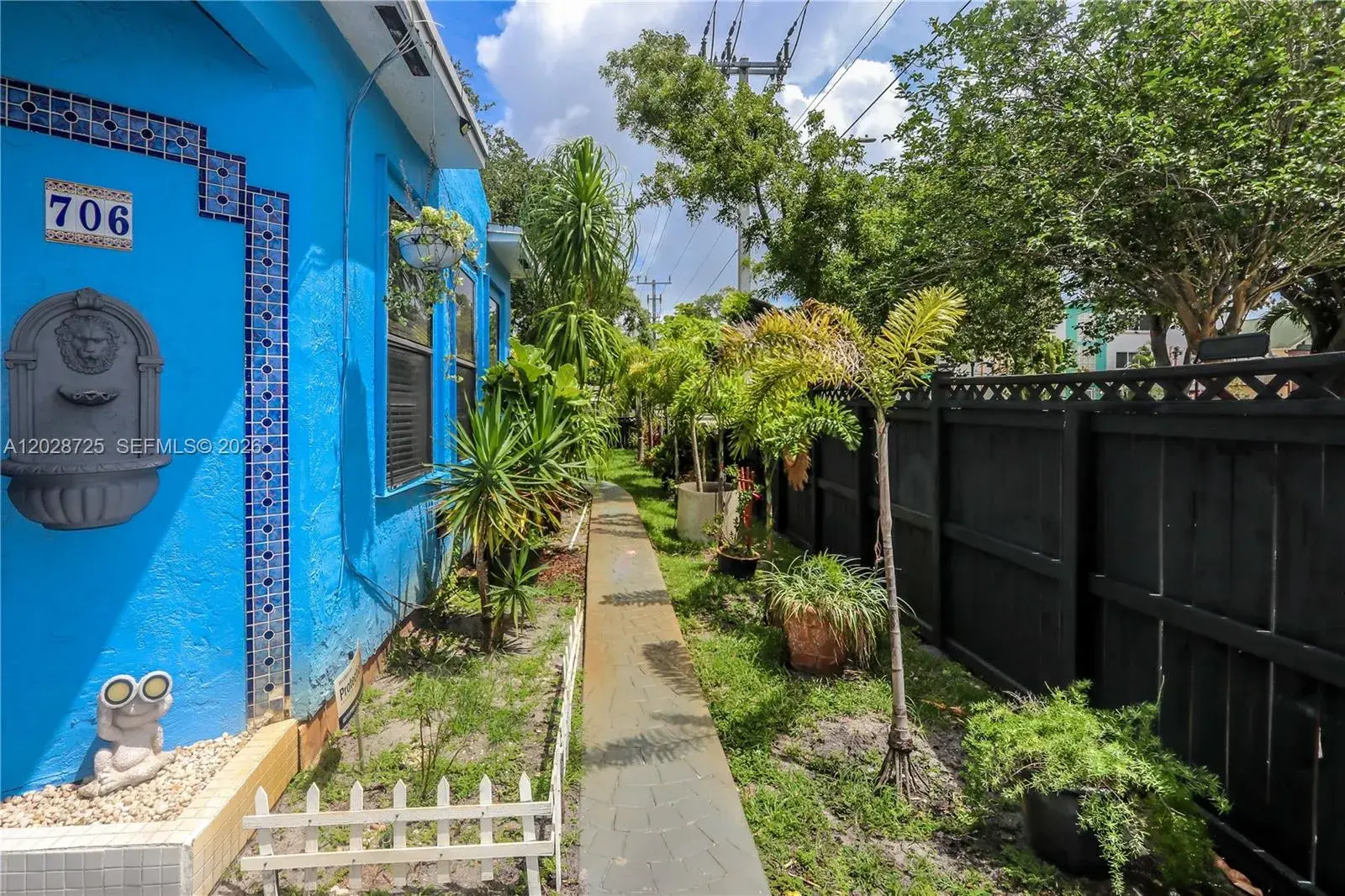 706 S 19th Ave, Hollywood FL 33020
