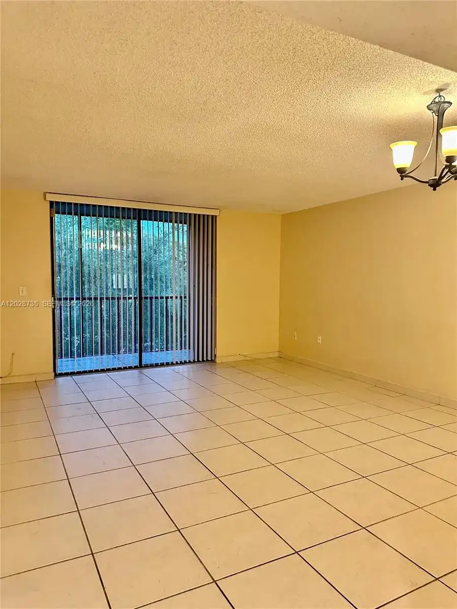8760 SW 133rd Ave Rd # 301, Miami FL 33183 photo 4