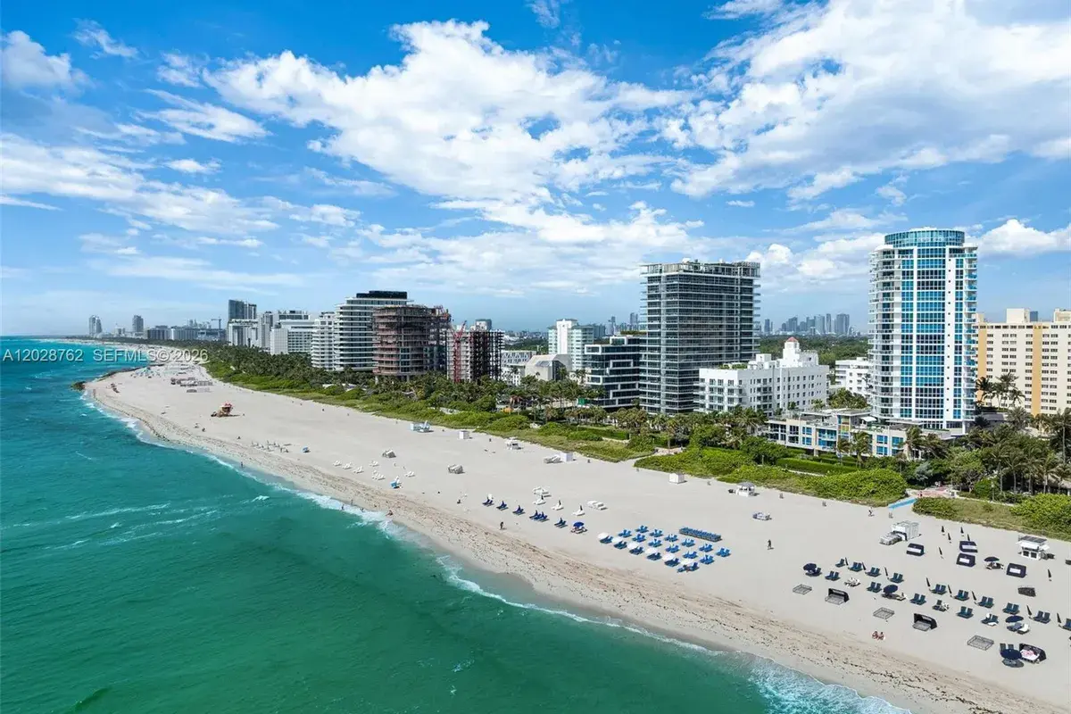 3801 Collins Ave # 703, Miami Beach FL 33140