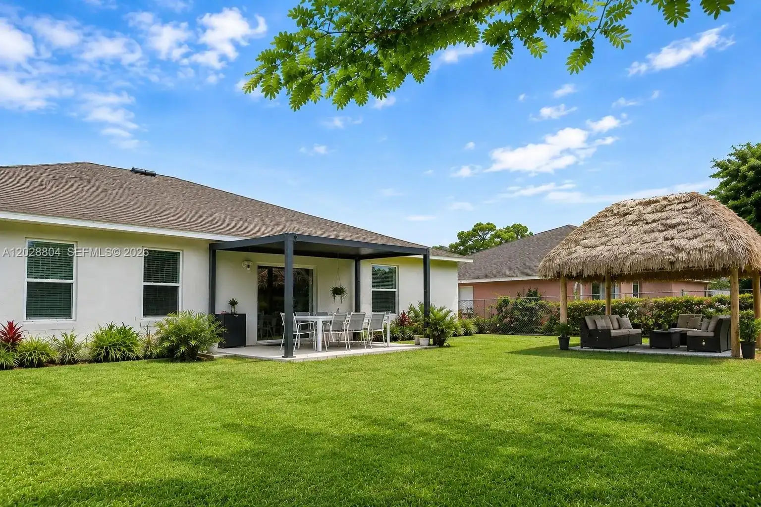 1025 SW Sarto Ln, Port St. Lucie FL 34953 photo 3
