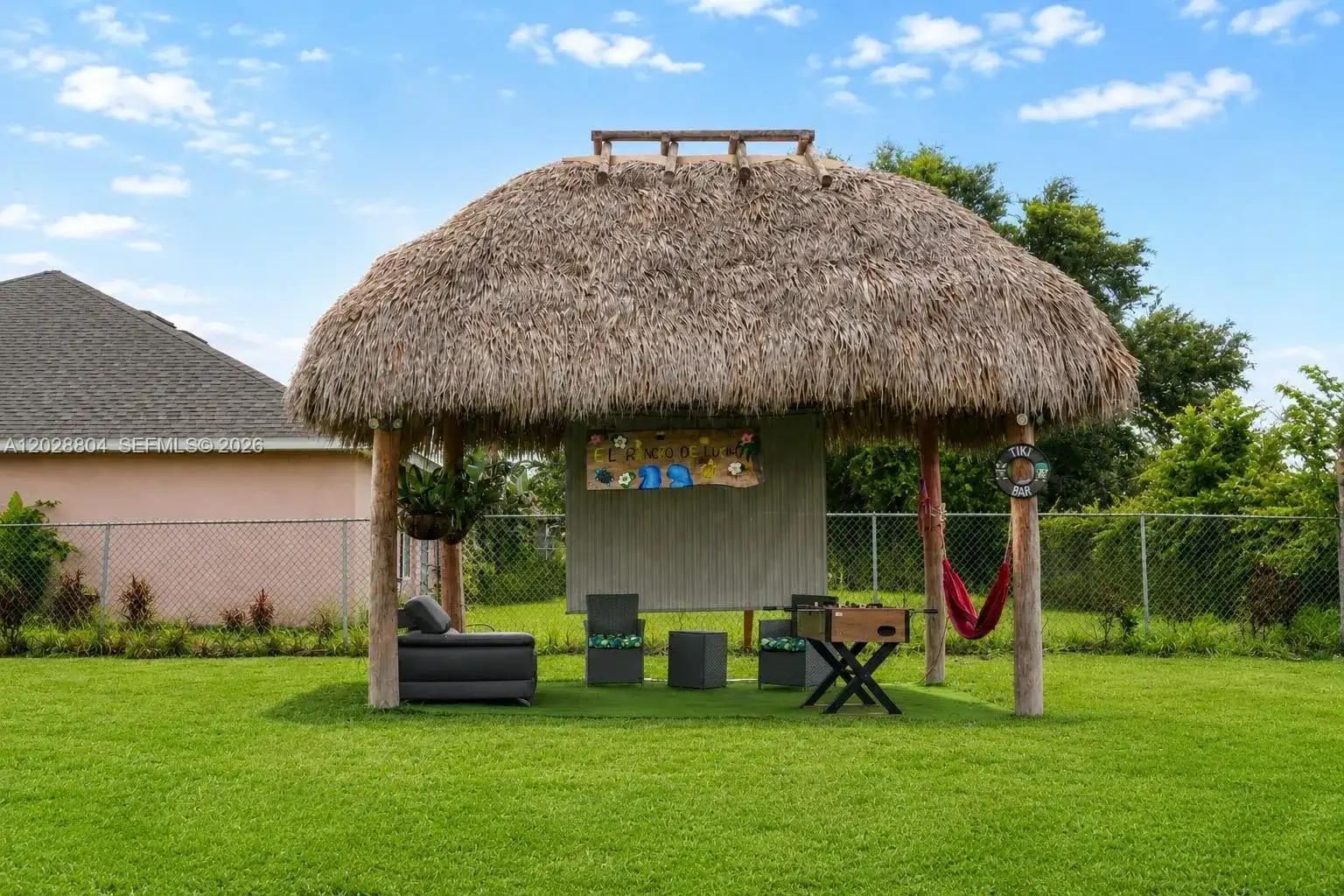 1025 SW Sarto Ln, Port St. Lucie FL 34953 photo 4