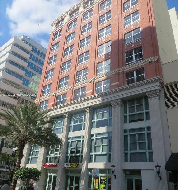 111 E Flagler St # 402, Miami FL 33131