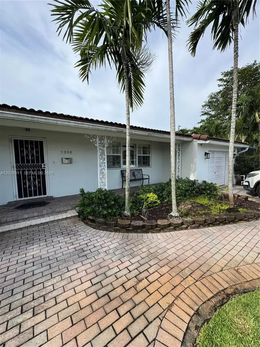 1030 NE 107th St # 1030, Miami Shores FL 33161 photo 3