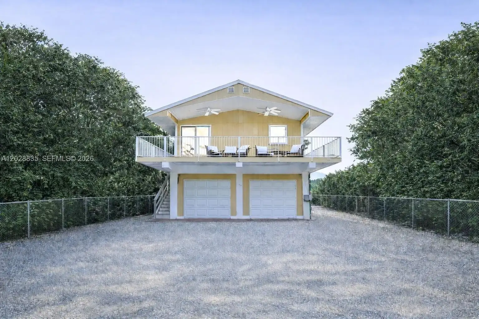 335 Bay View Ave, Key Largo FL 33037 photo 2