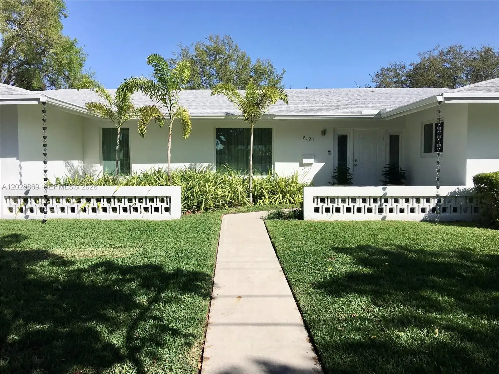 9121 SW 85th St, Miami FL 33173 photo 2