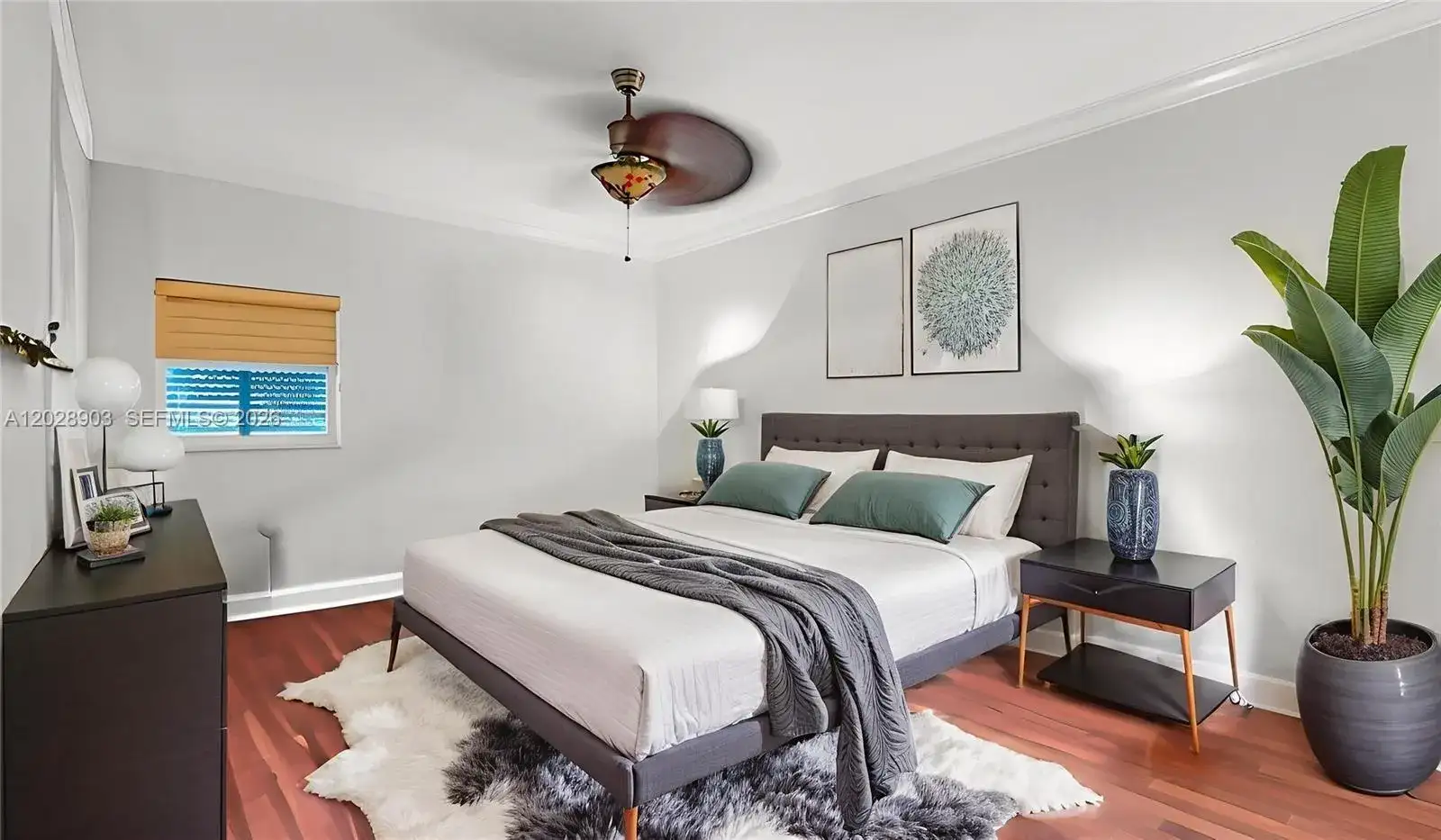 623 NE 17th Way, Fort Lauderdale FL 33304 photo 2