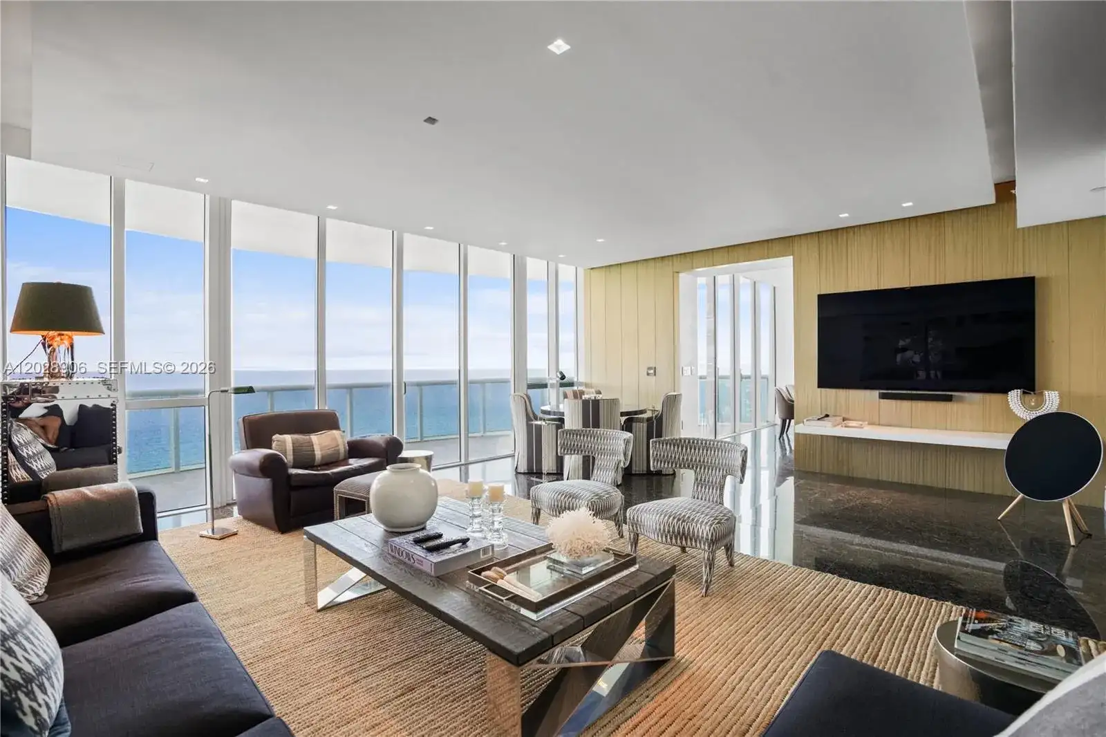15811 Collins Ave # 2601, Sunny Isles Beach FL 33160 photo 2