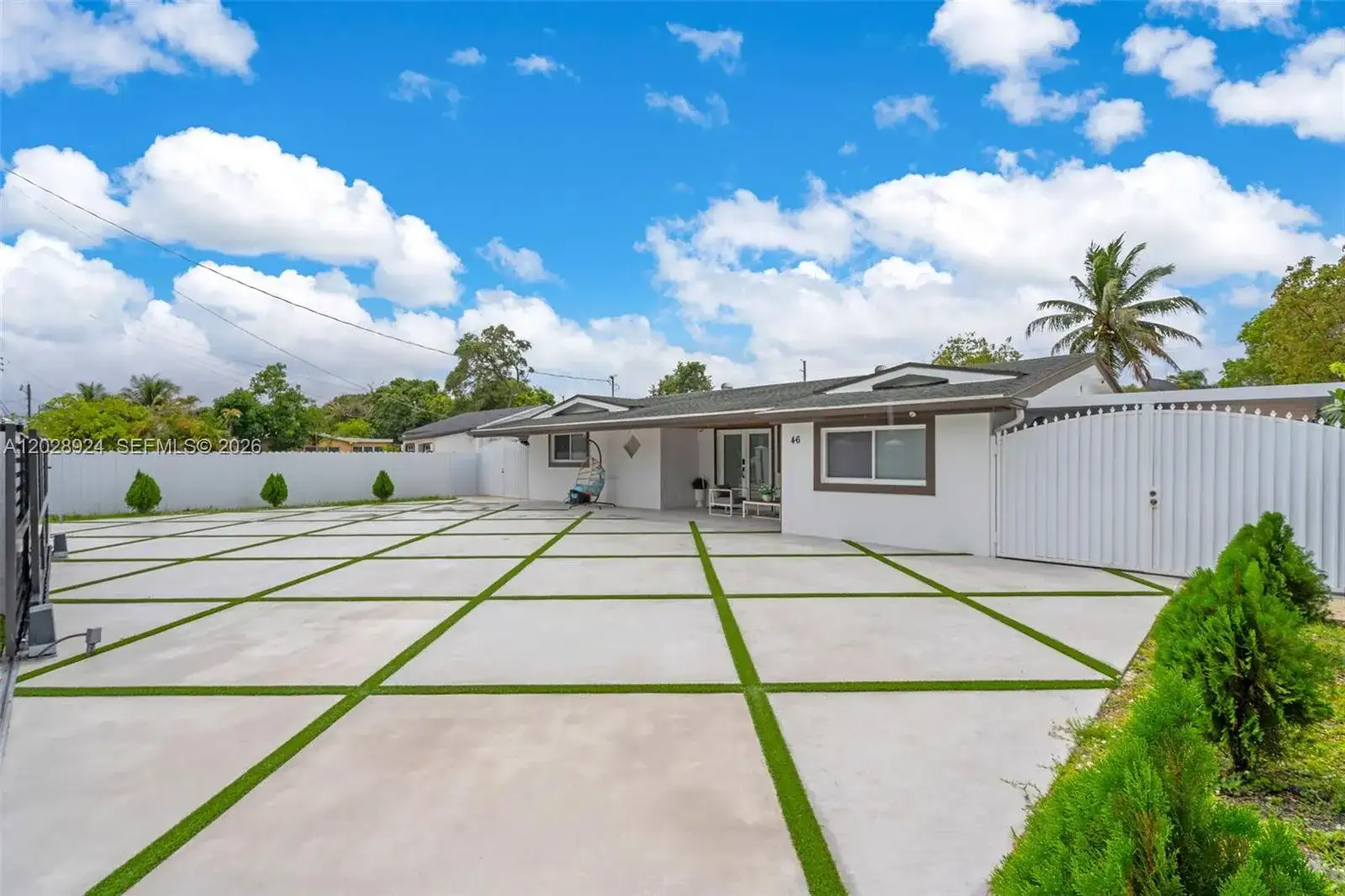 46 NE 164th St # 0, Miami FL 33162 photo 2
