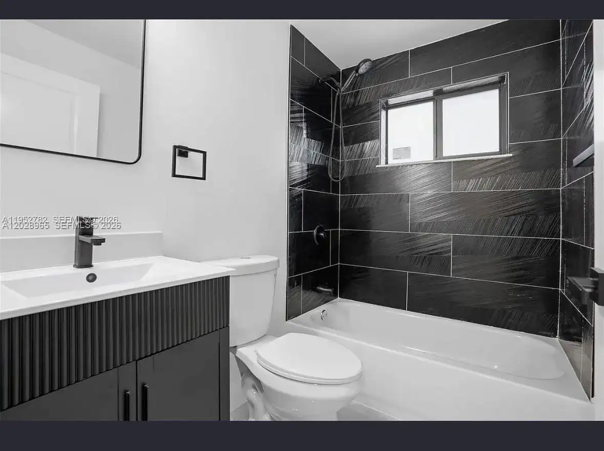 1411 NW 40th St # 1, Miami FL 33142 photo 5