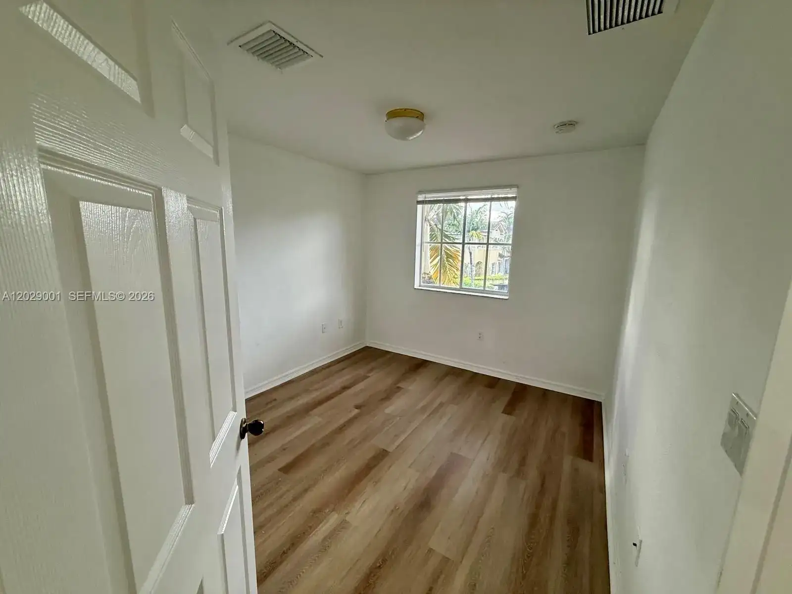 1934 SW 60th Ave, North Lauderdale FL 33068 photo 3