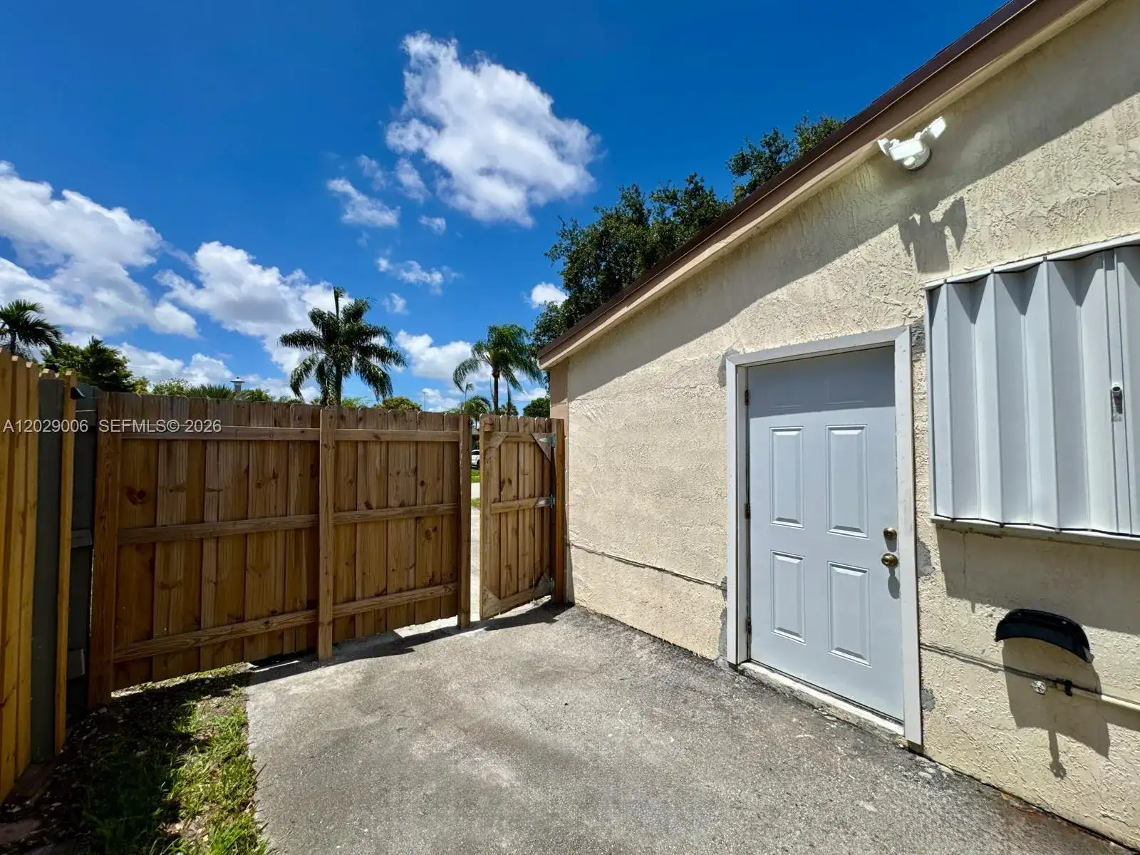 8671 NW 3rd St # 2, Pembroke Pines FL 33024 photo 3
