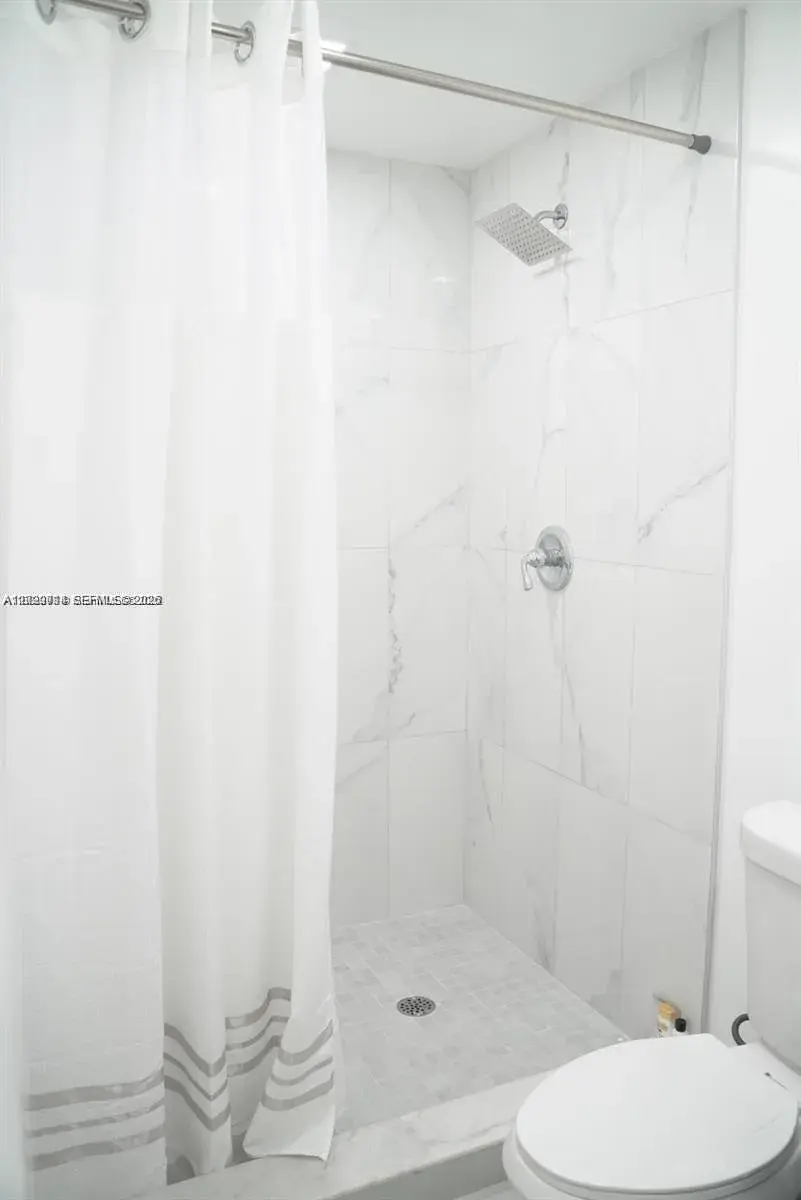 520 NW 45th St # 2, Miami FL 33127