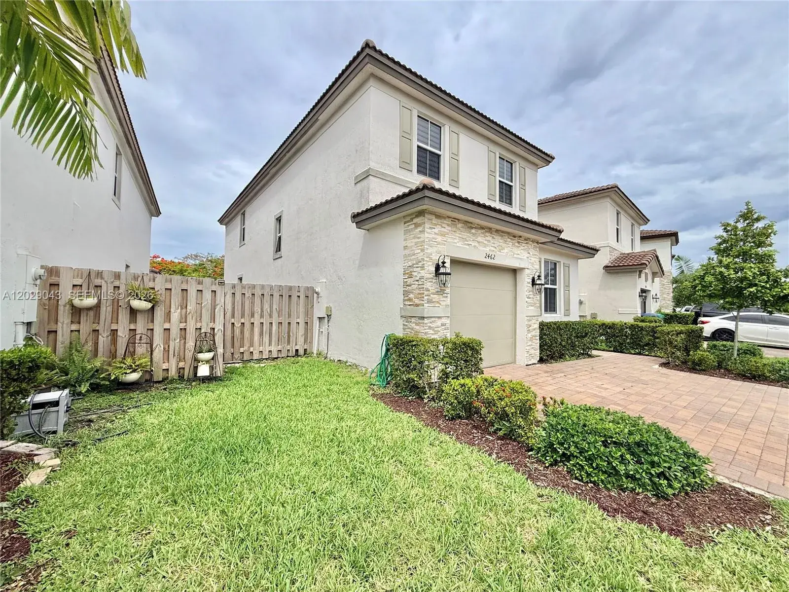 2462 NW 131st Cir, Miami FL 33167