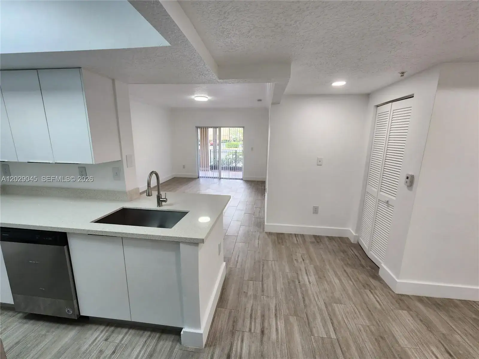 215 SW 117th Ter # 14101, Pembroke Pines FL 33025