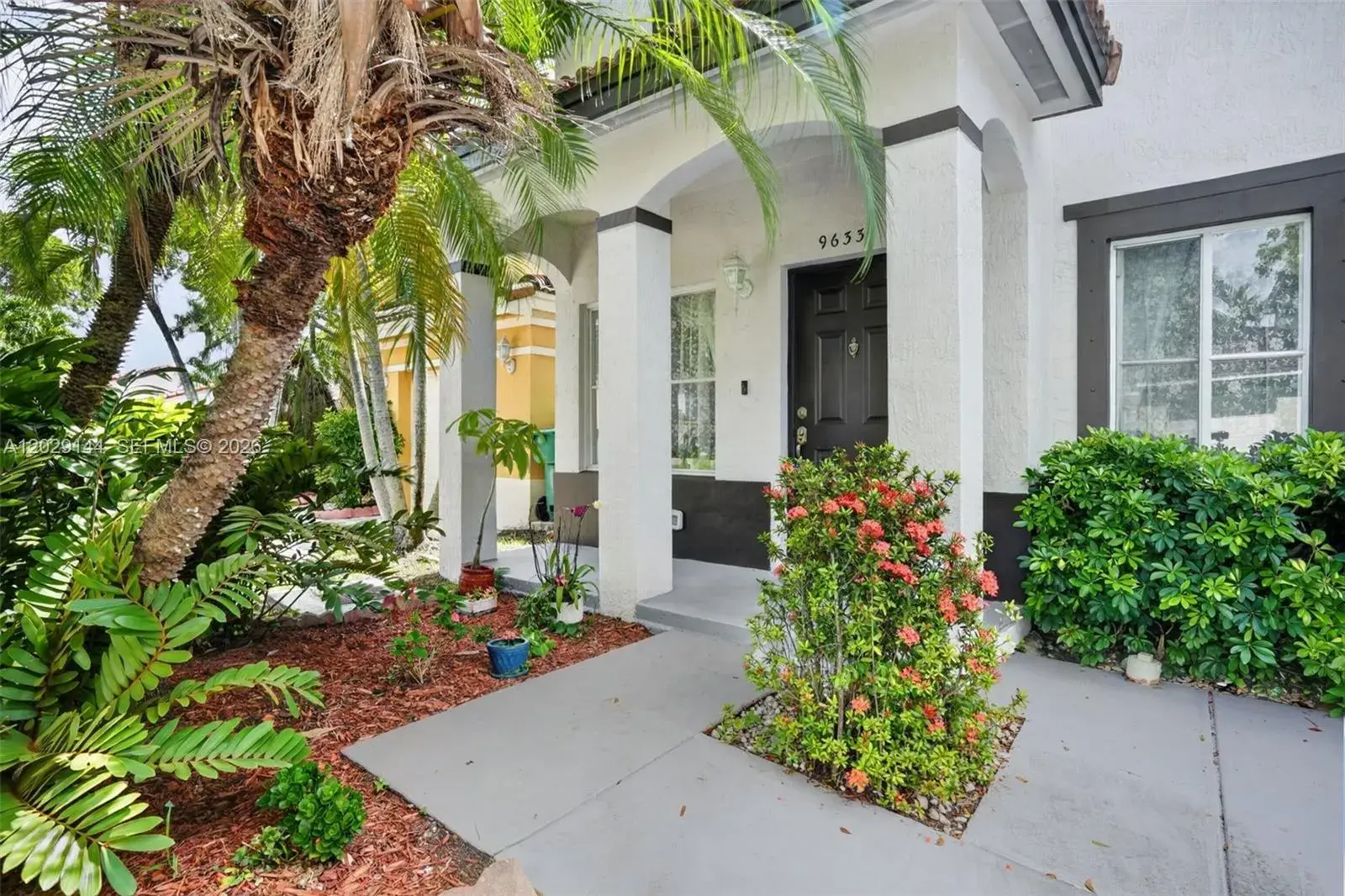 9633 SW 163rd Ct, Miami FL 33196