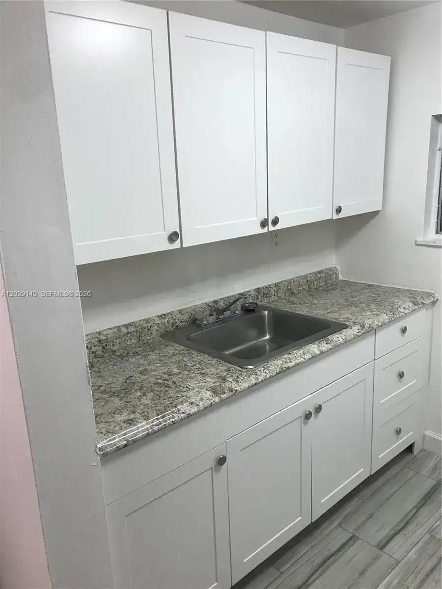 6782 SW 25th St # A, Miami FL 33155 photo 2