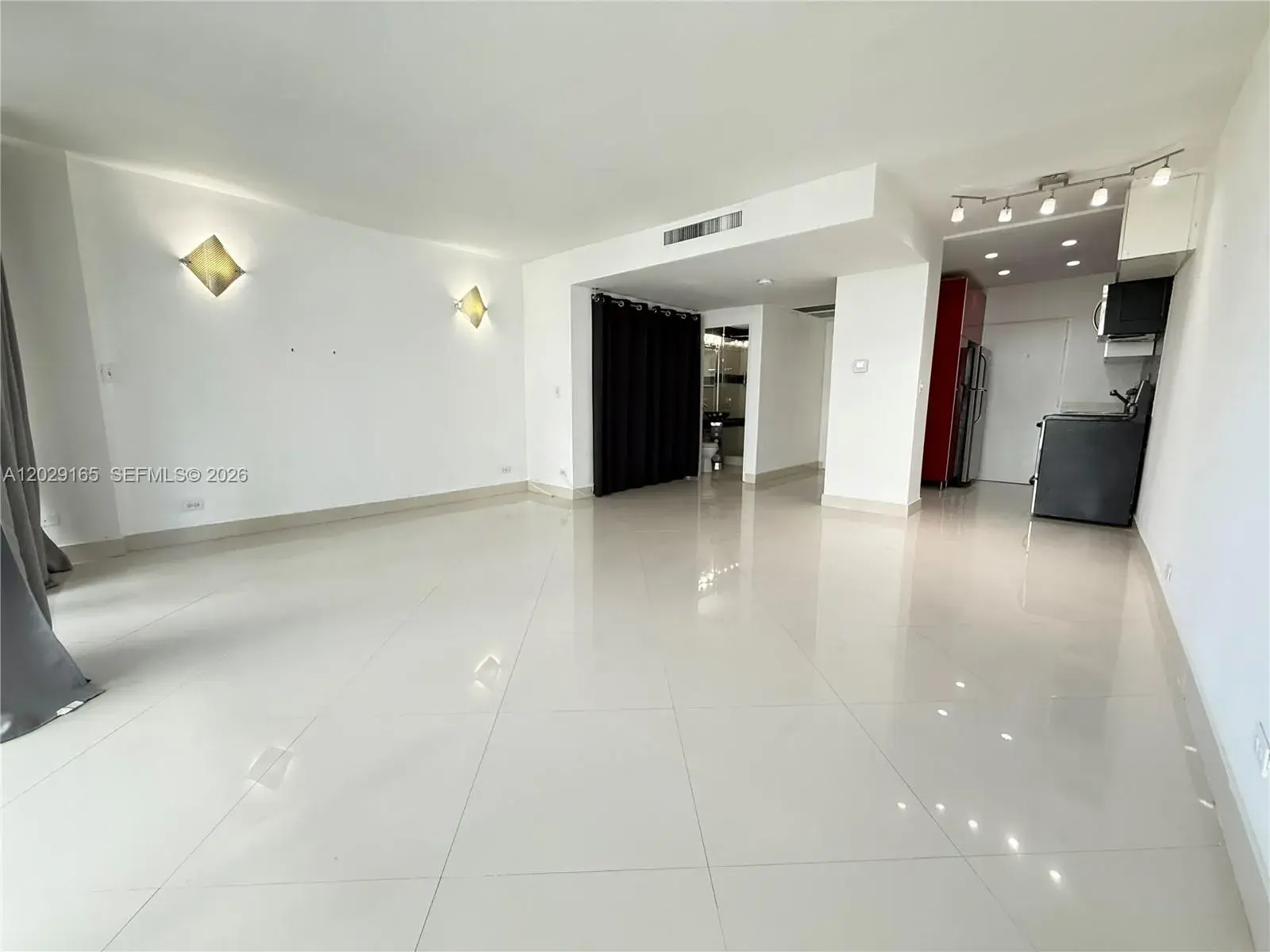 1408 Brickell Bay Dr # 213, Miami FL 33131