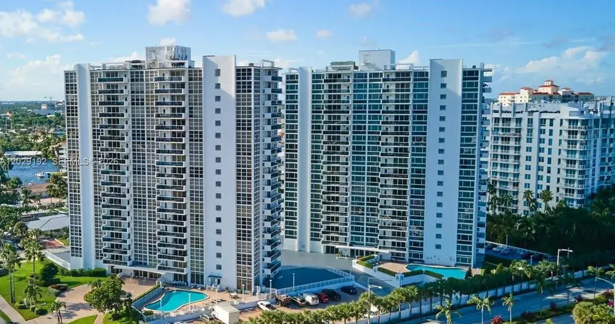 2715 N Ocean Blvd # 2E, Fort Lauderdale FL 33308