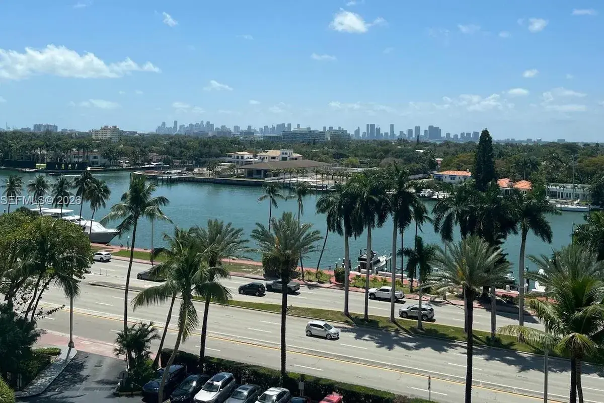 5161 Collins Ave # 909, Miami Beach FL 33140