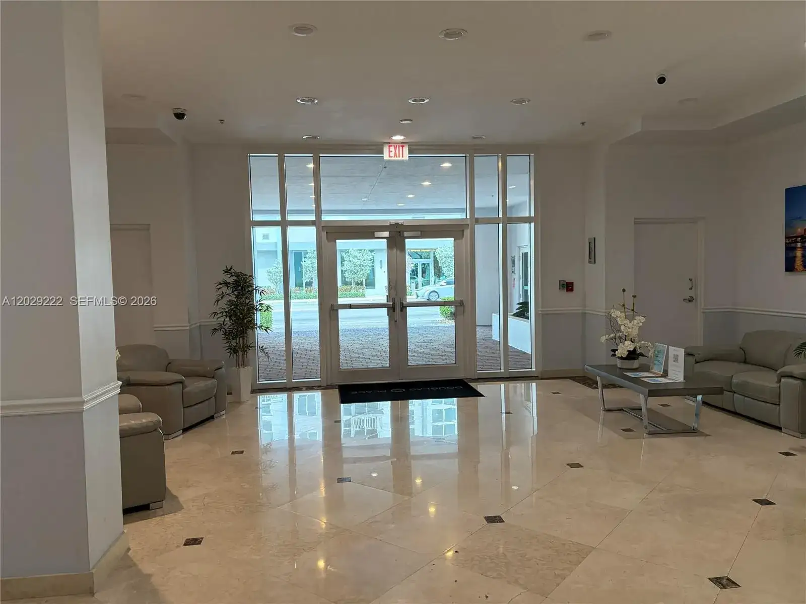 60 NW 37th Ave # 608, Miami FL 33125 photo 2