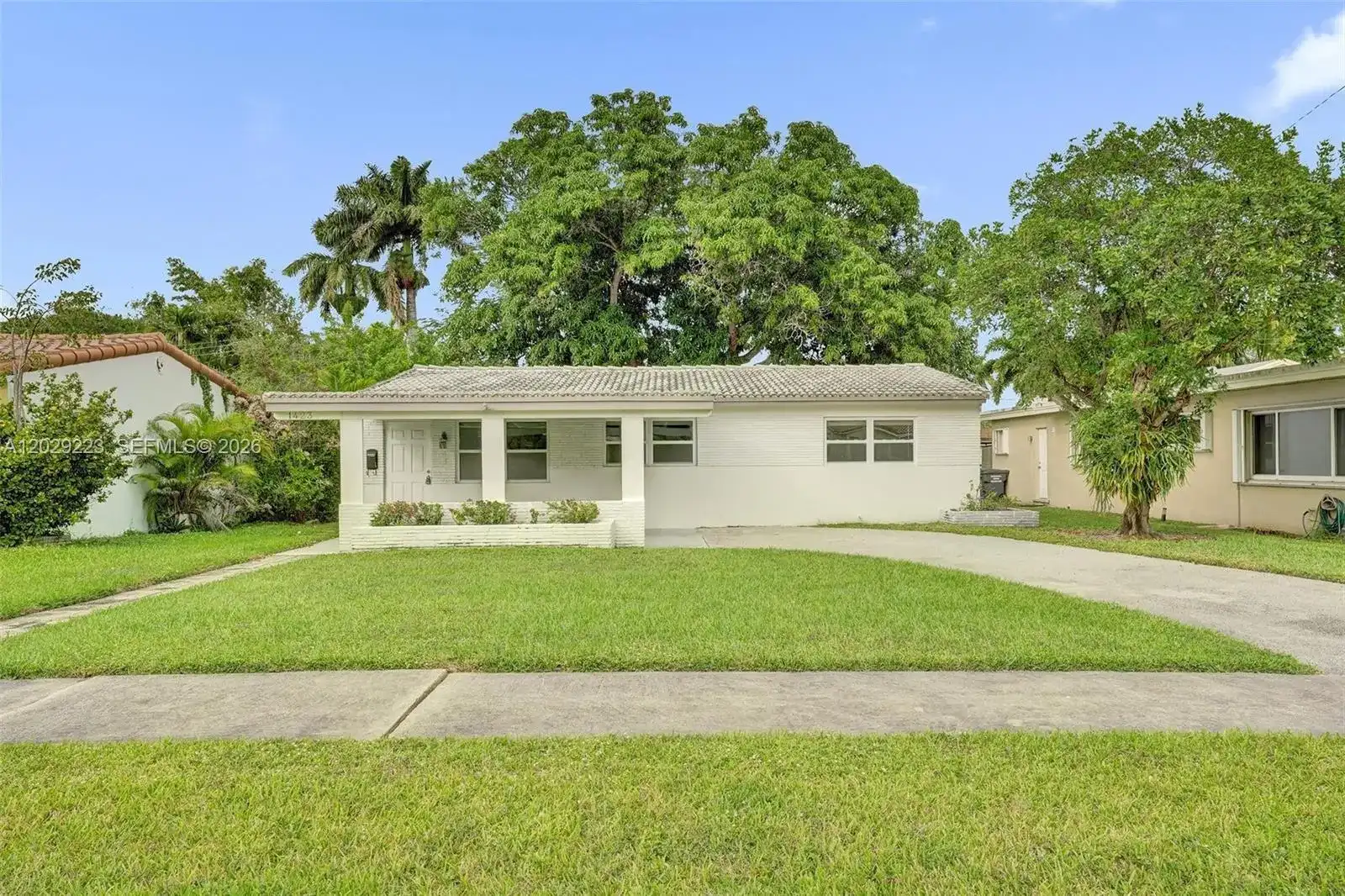 1423 Garfield St, Hollywood FL 33020