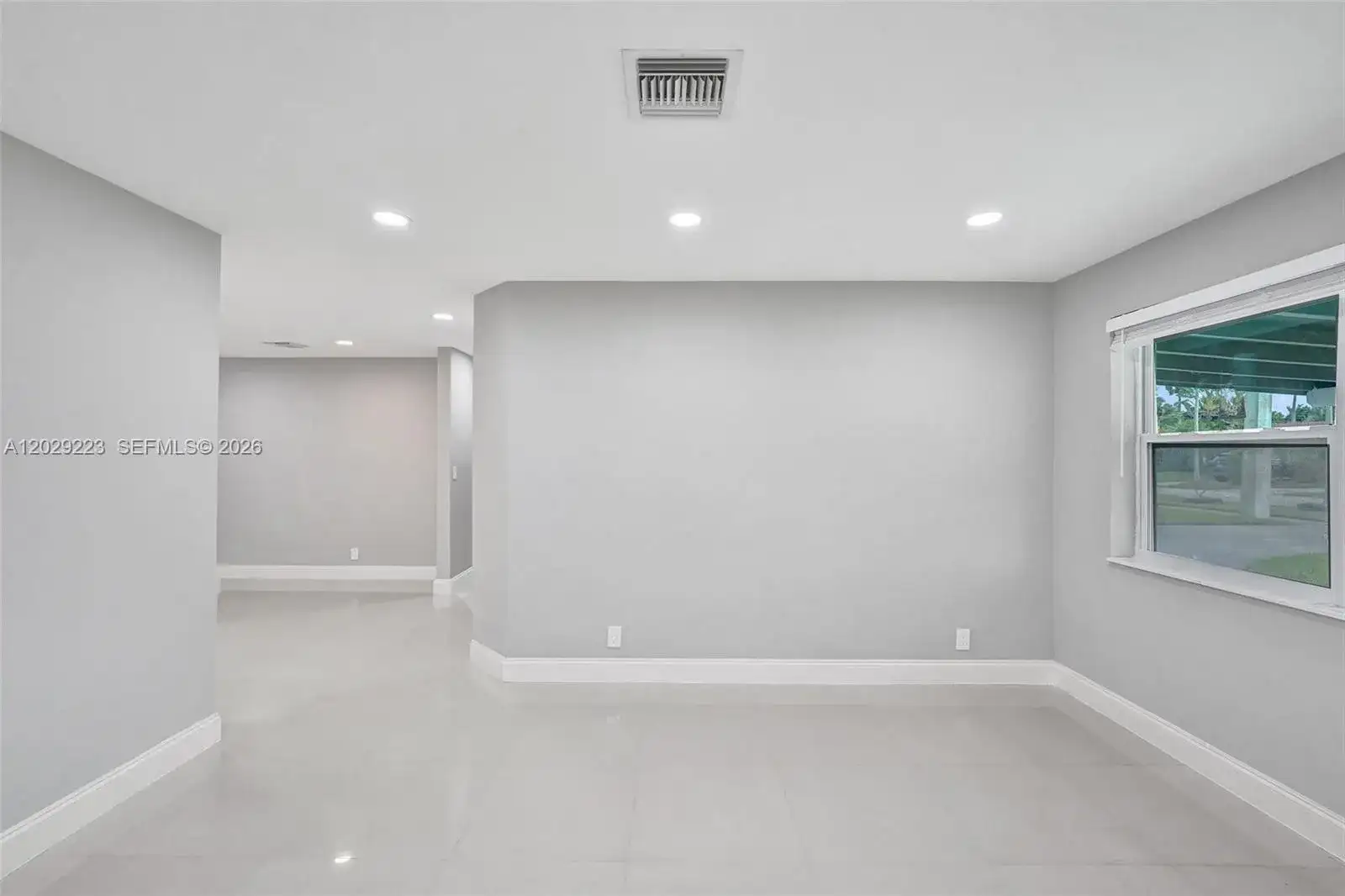 1423 Garfield St, Hollywood FL 33020 photo 5