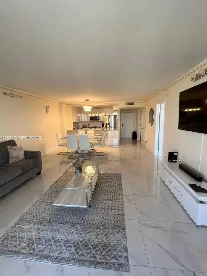 2500 Parkview Dr # 1008, Hallandale Beach FL 33009 photo 3