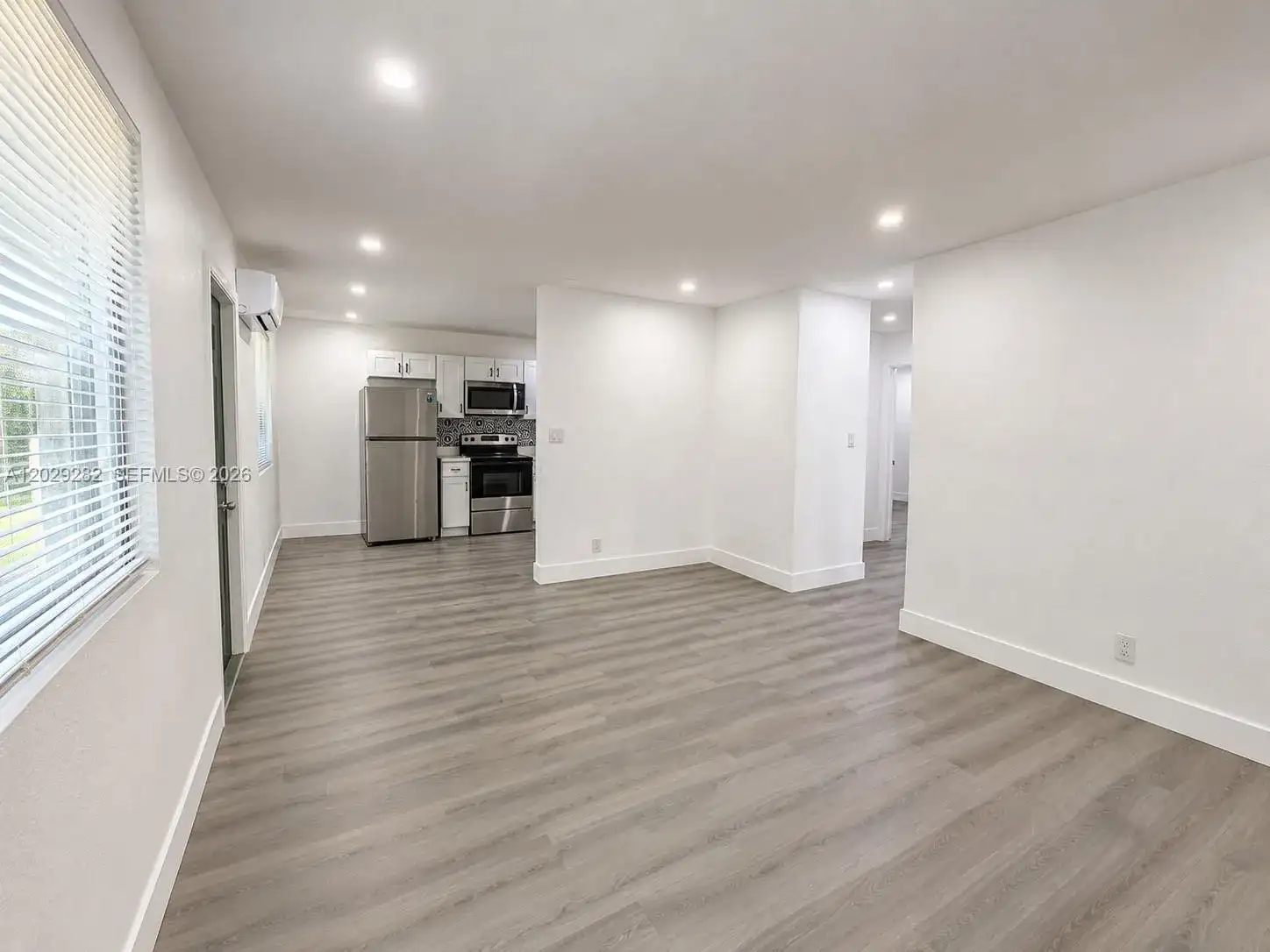 900 NW 8th Ave # 4, Pompano Beach FL 33060 photo 4