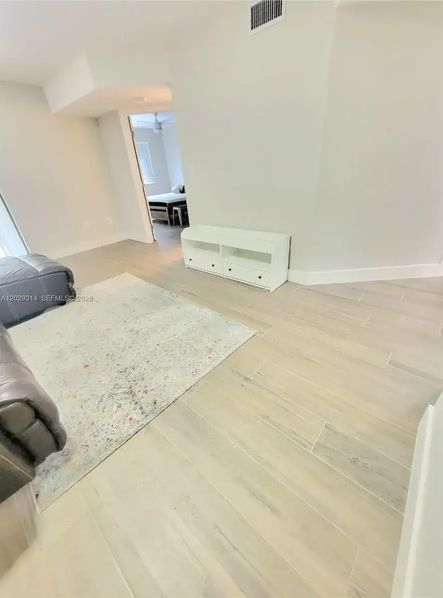 15495 N Miami Lakeway N # 4, Miami Lakes FL 33014 photo 5