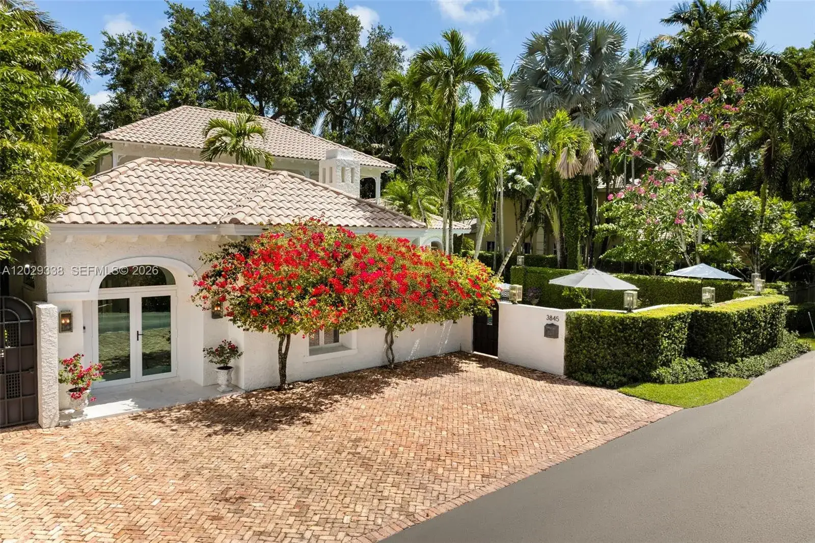 4 bedroom 3 bath Residential Lease for rent at 3845 Wood Ave, Miami FL 33133