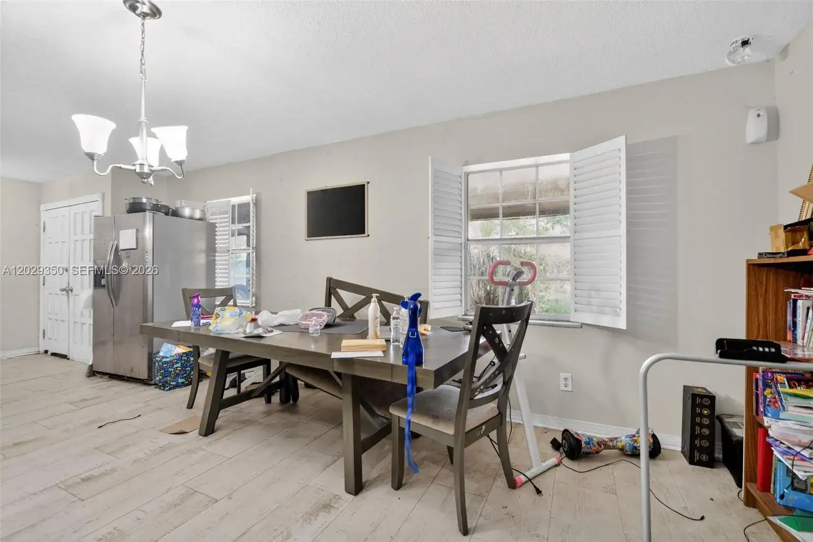 570 N HART BLVD, Orlando FL 32818 photo 3