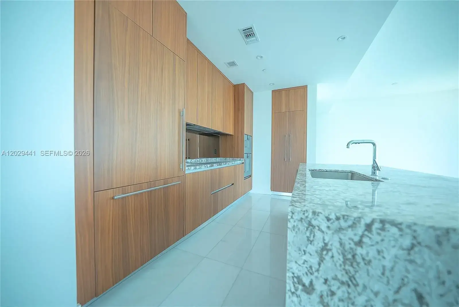 175 SE 25th Rd # 2103, Miami FL 33129 photo 5