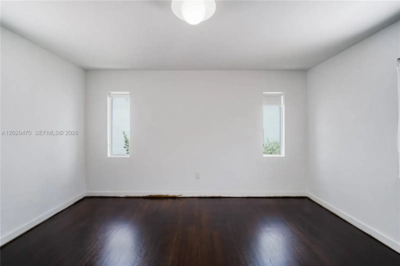 550 W 49th St, Miami Beach FL 33140 photo 5