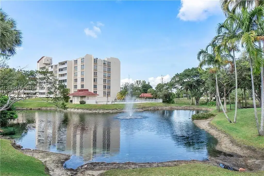 7081 Environ Blvd # 242, Lauderhill FL 33319 photo 2