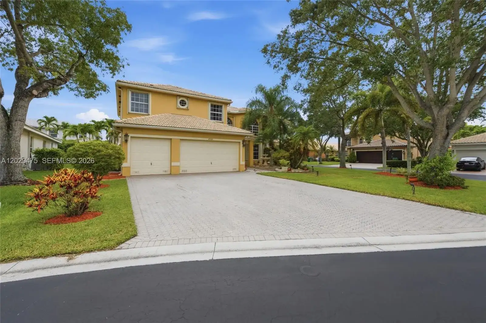 4909 NW 115th Way, Coral Springs FL 33076 photo 4