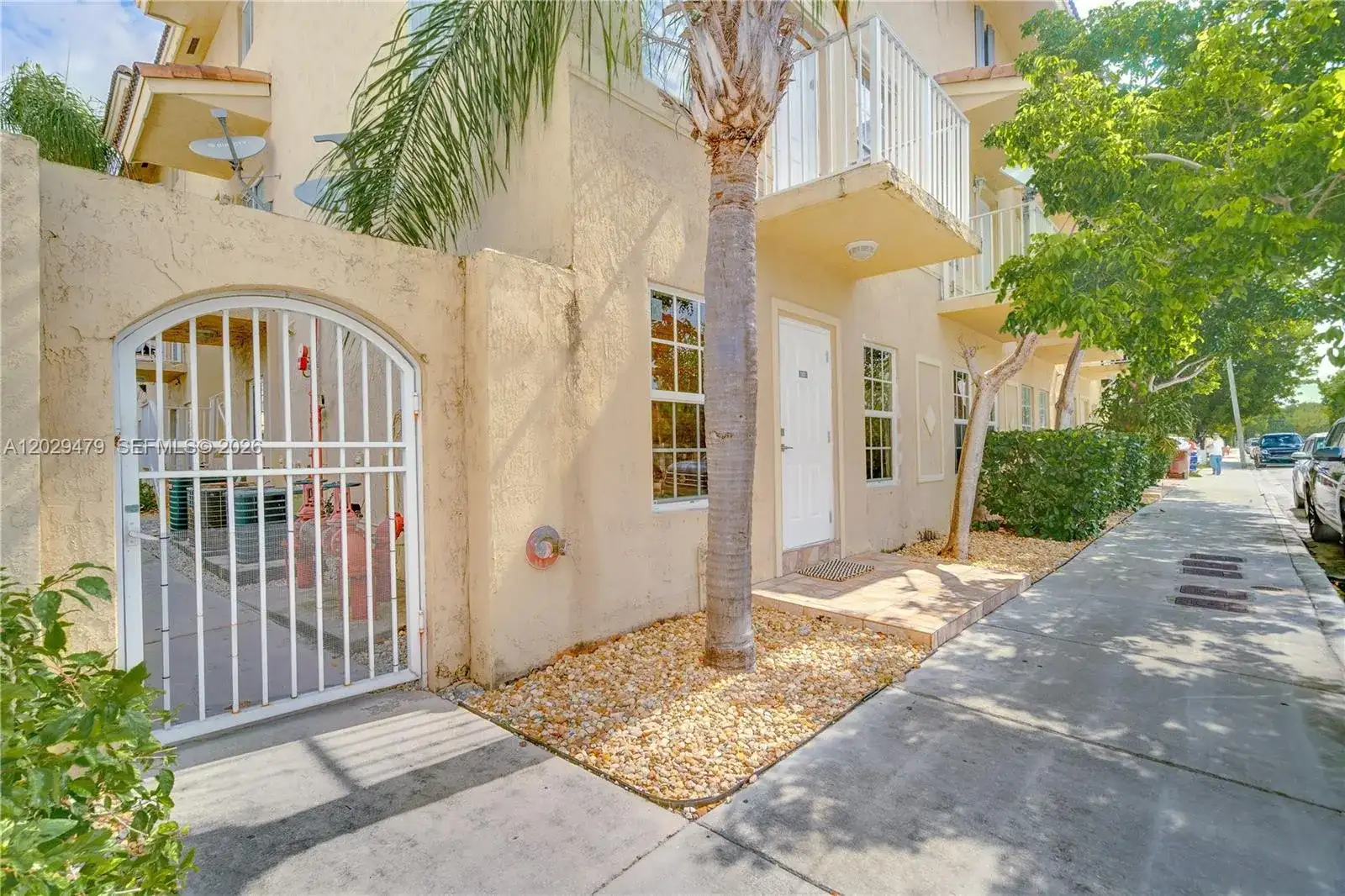 9 E 4th St # 101, Hialeah FL 33010 photo 2