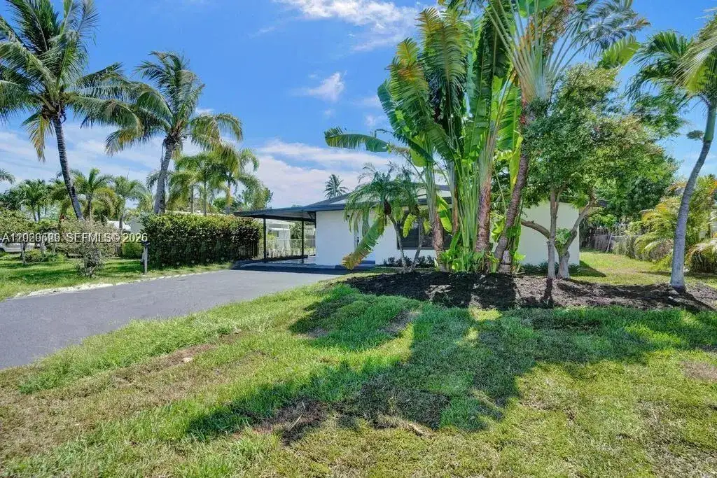 1628 NE 7th Ave, Fort Lauderdale FL 33305 photo 2