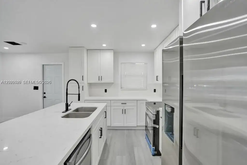 1628 NE 7th Ave, Fort Lauderdale FL 33305 photo 5