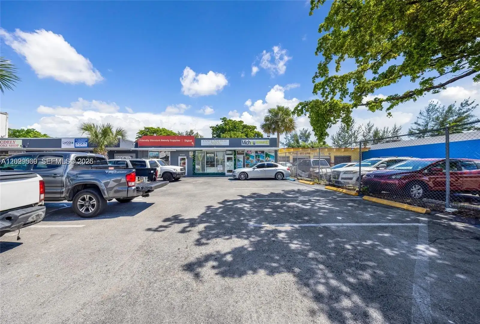 1026 NW 9th Ave, Fort Lauderdale FL 33311 photo 4