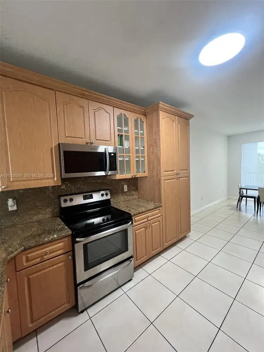 10750 NW 66th St # 401, Doral FL 33178 photo 5