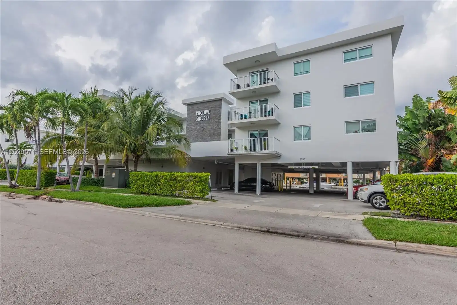3755 NE 167th St # 6, North Miami Beach FL 33160 photo 2