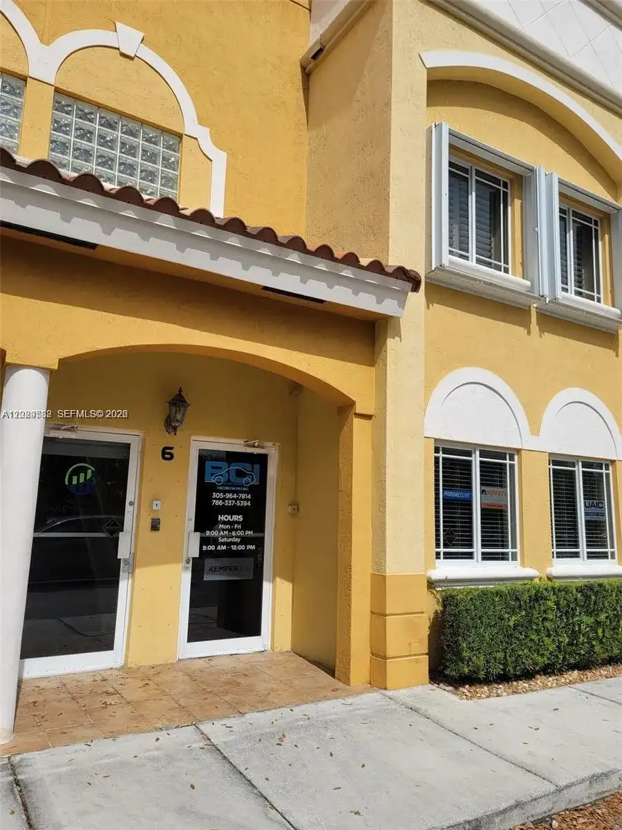 12905 SW 132nd St # 6, Miami FL 33186