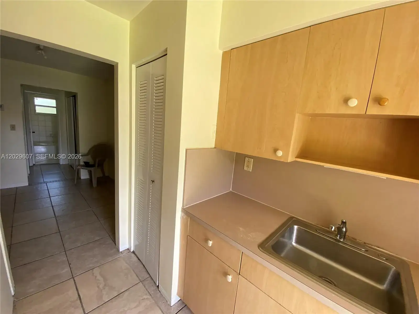 2400 NE 188th St # 2404, Miami FL 33180 photo 5