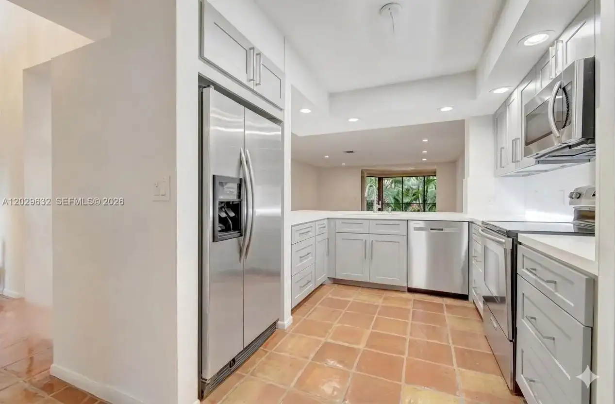 5375 10th Fairway Dr # 2, Delray Beach FL 33484 photo 4