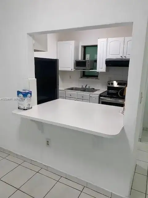 1530 SW 2nd Street # 101, Miami FL 33125 photo 3