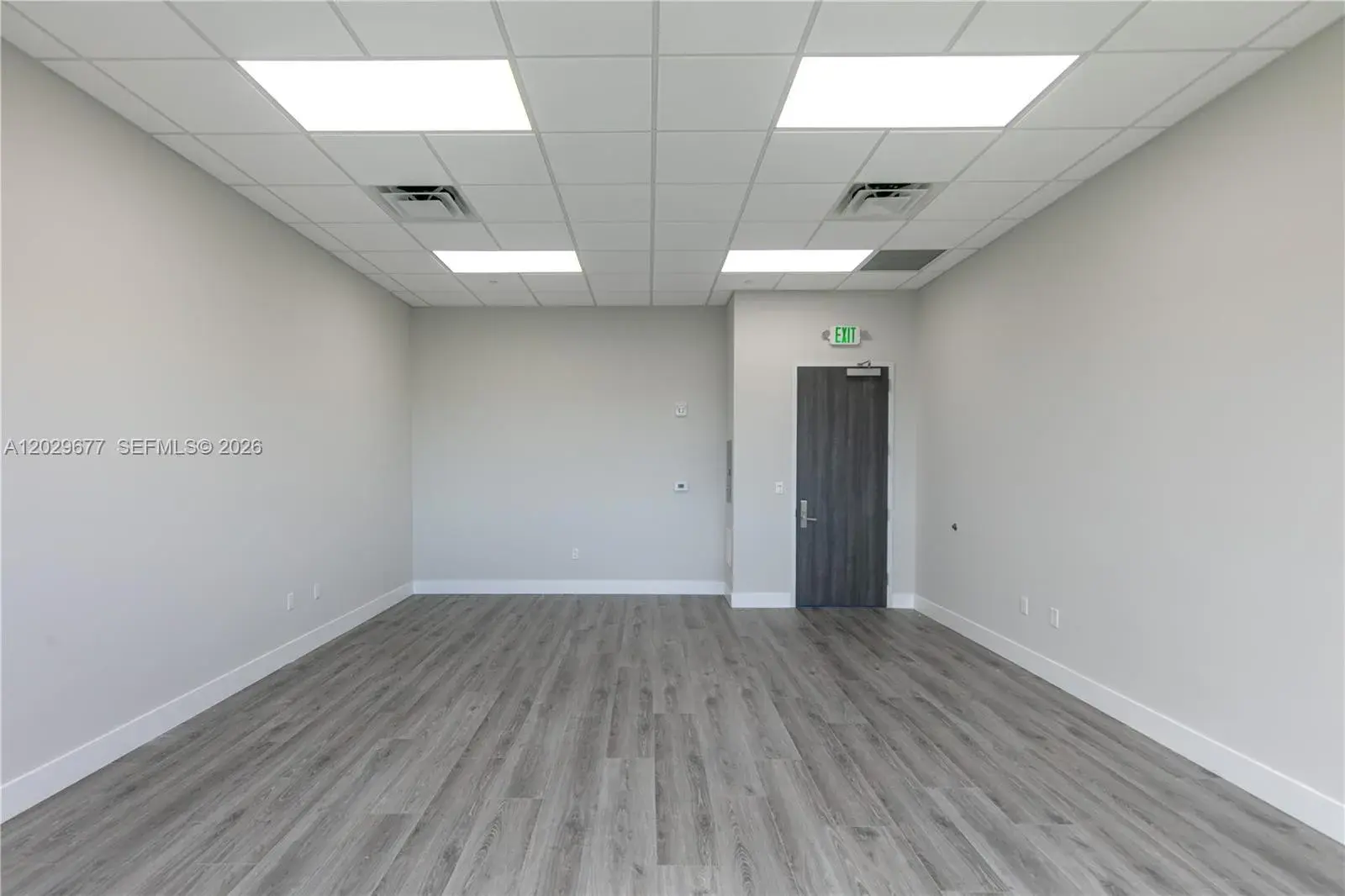 19790 W Dixie Hwy # 803, Aventura FL 33180