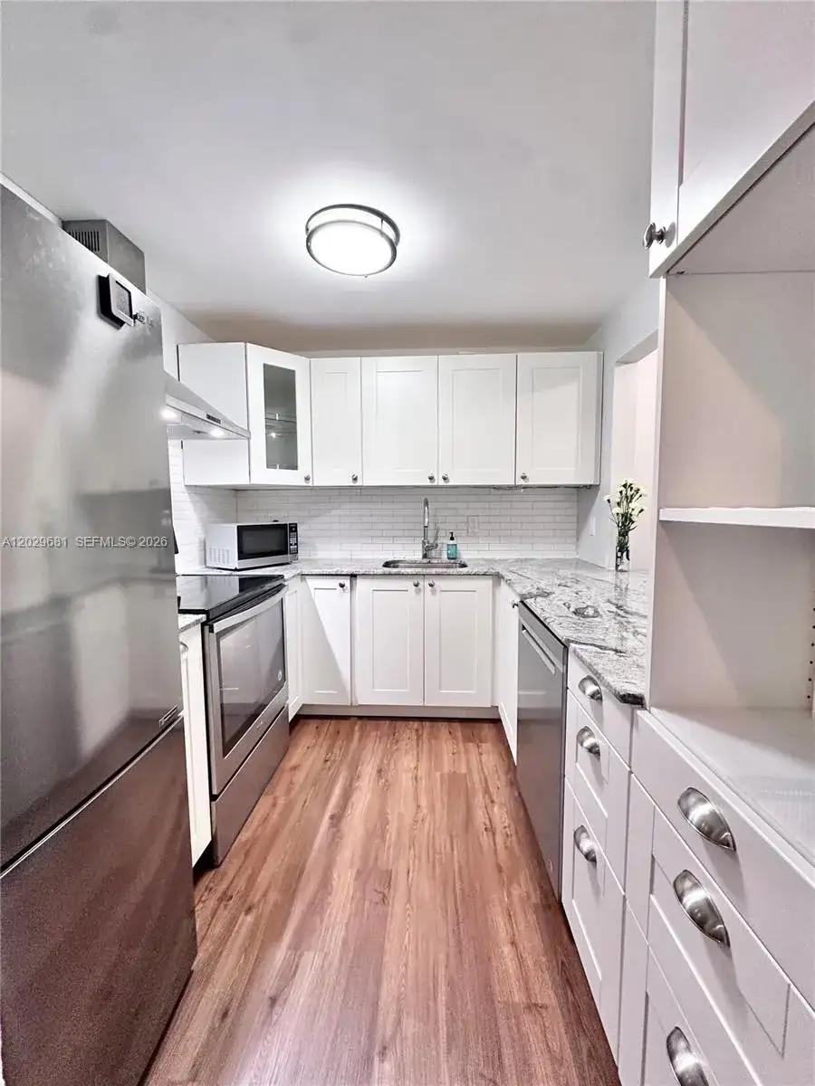 9974 SW 88th St # 1016, Miami FL 33176 photo 4