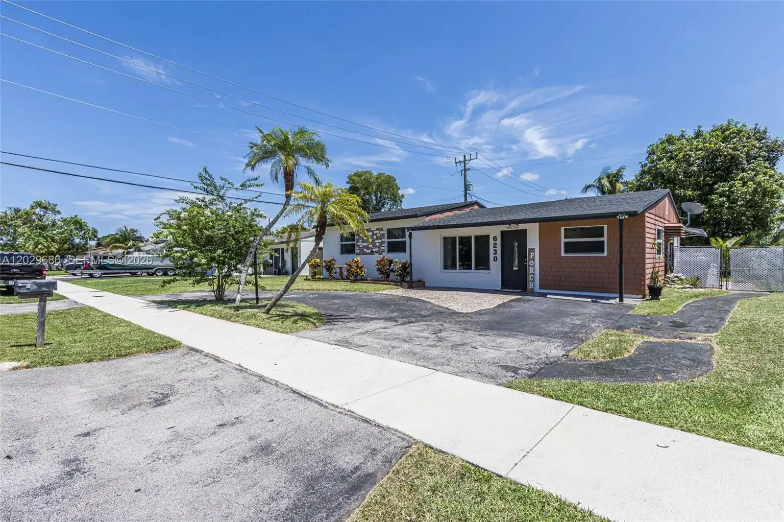 6230 SW 16th Ct, North Lauderdale FL 33068