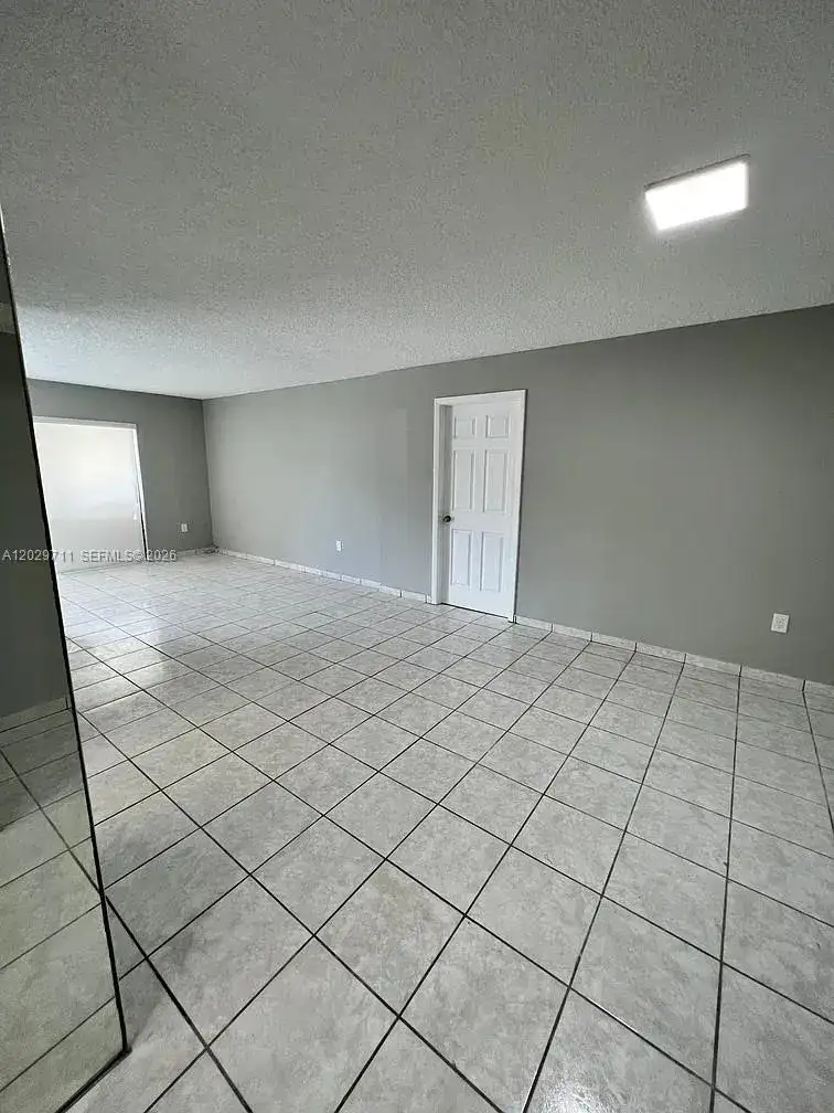 1300 SW 122nd Ave # 2, Miami FL 33184 photo 3